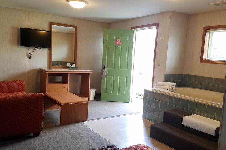 Room 38 of 57