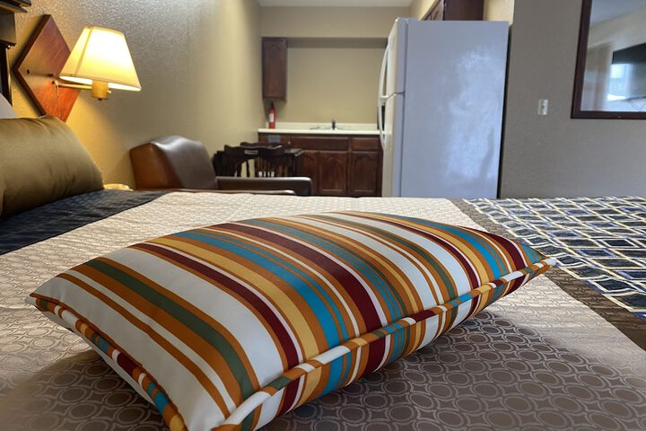 Room 15 of 30