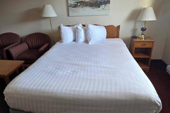 Room 48 of 84