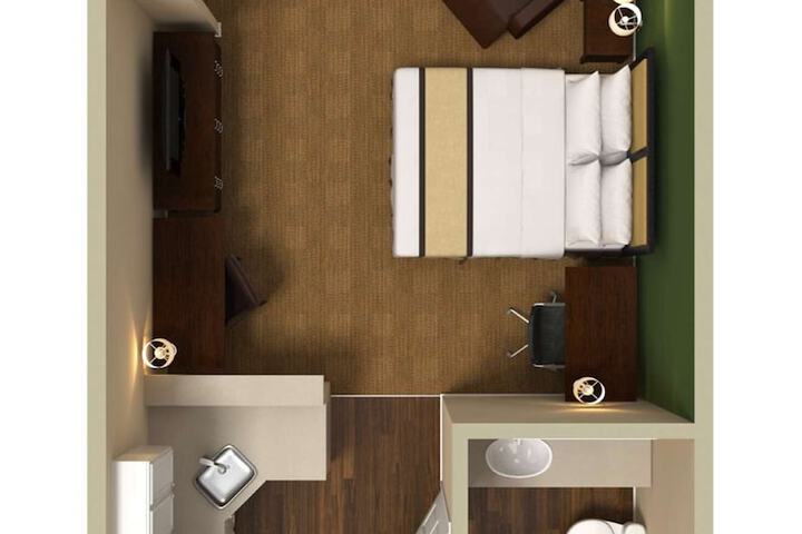 Room 18 of 23