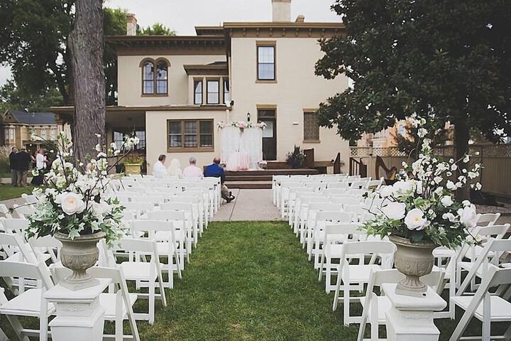 The Pepin Mansion Historic B & B