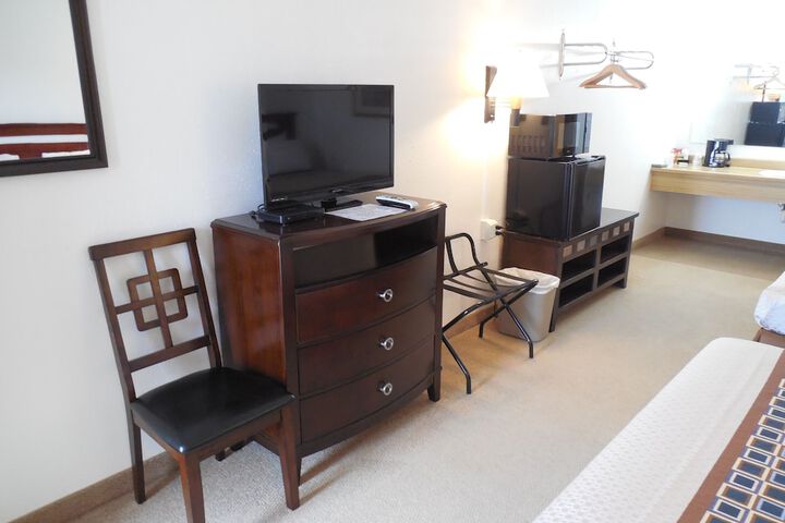Room 12 of 54