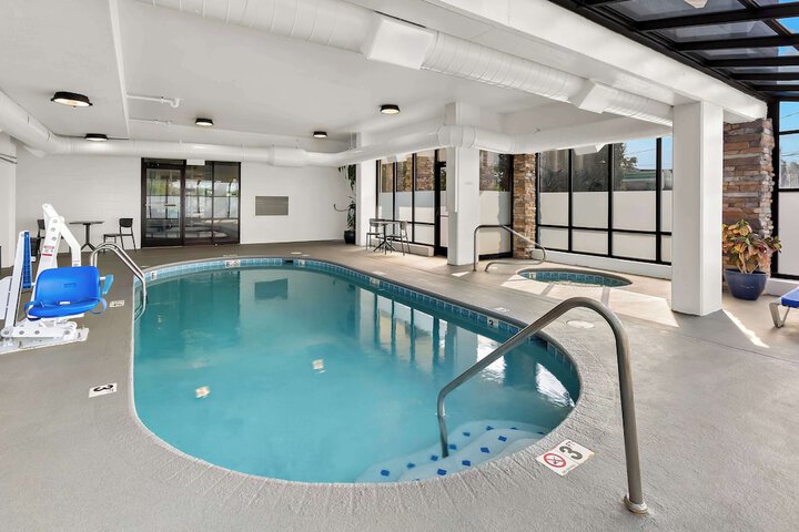 Best Western Knoxville Suites - Downtown