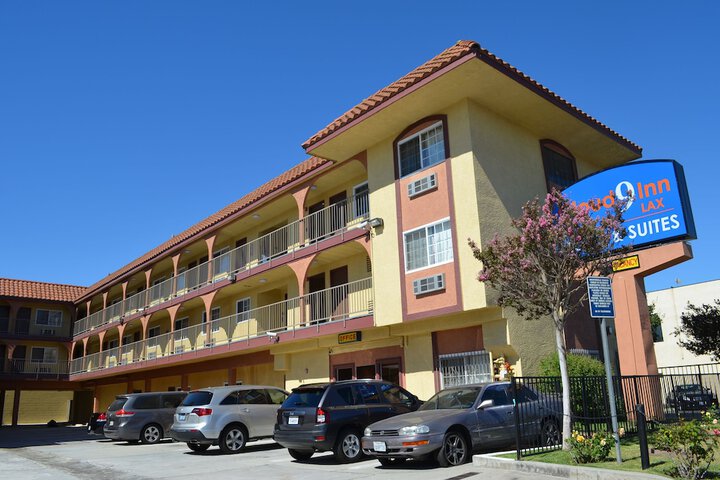 Hotel 4 of 33