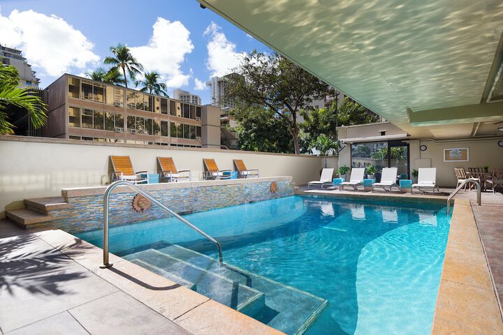 Pool 4 of 52