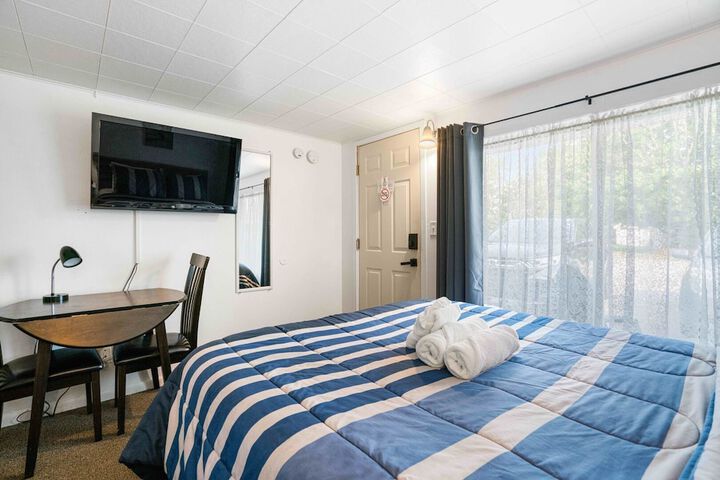 Room 34 of 112