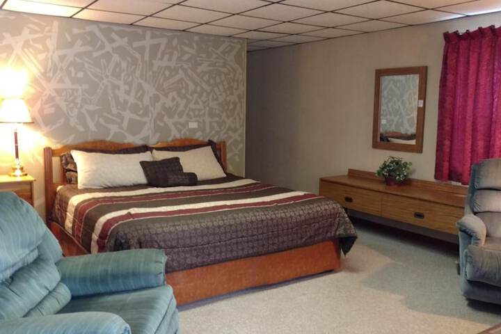 Room 26 of 47