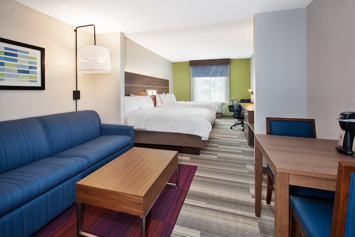 Room 21 of 53