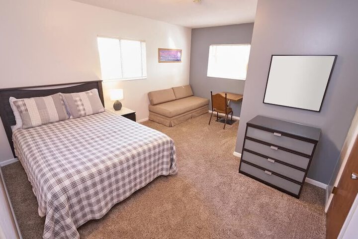Room 27 of 31