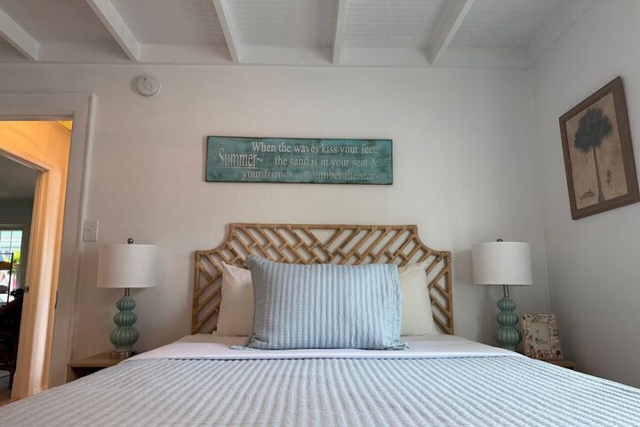 Island Guesthouse and Motel