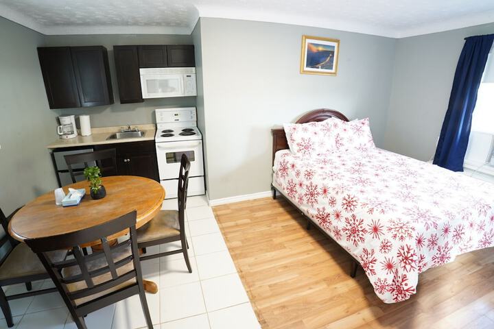 Room 15 of 44