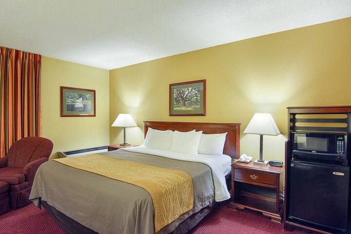 Room 14 of 26