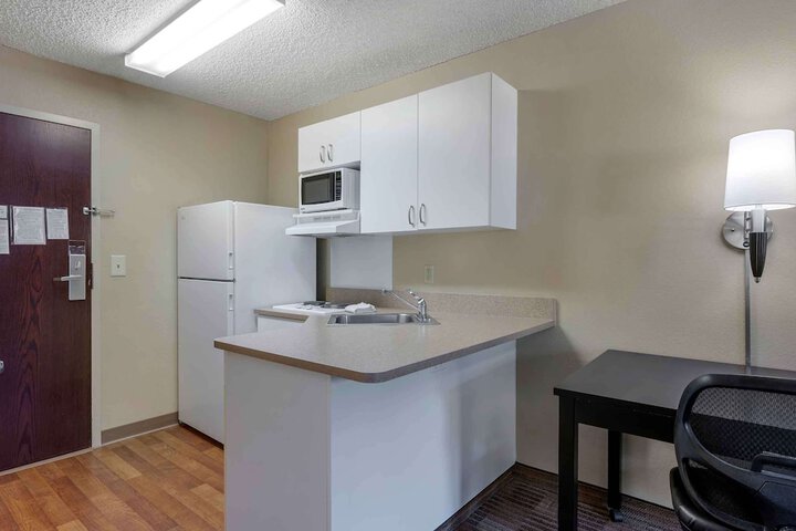 Room 25 of 29