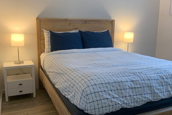 Room 100 of 129