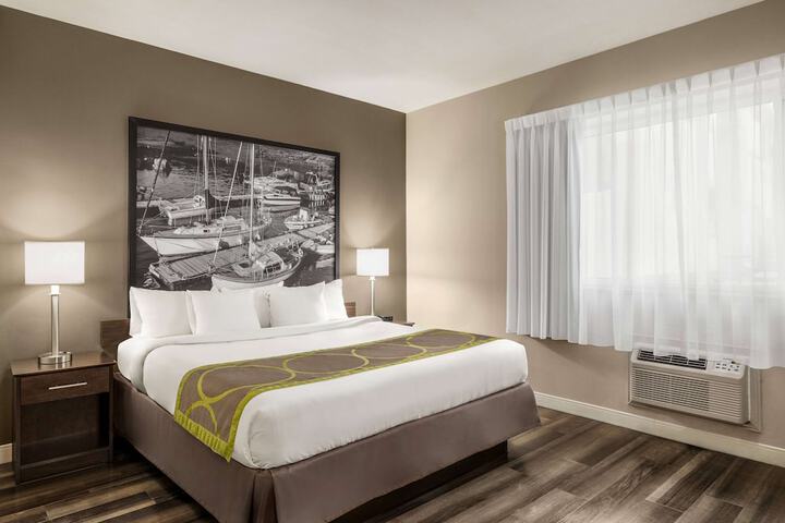 Room 19 of 40