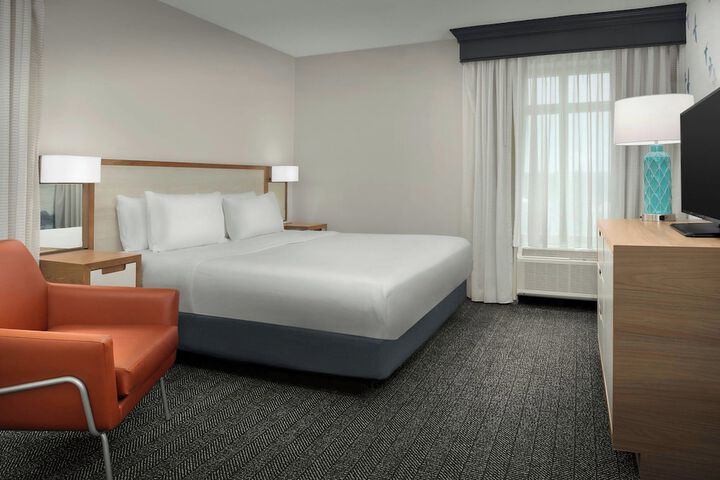Room 32 of 57