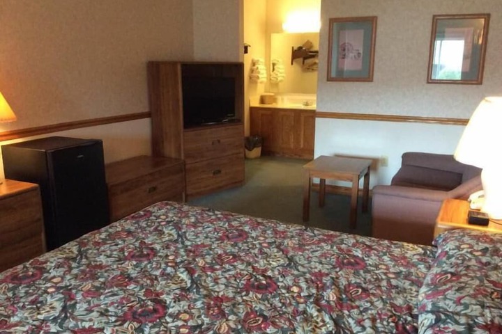 Room 22 of 32