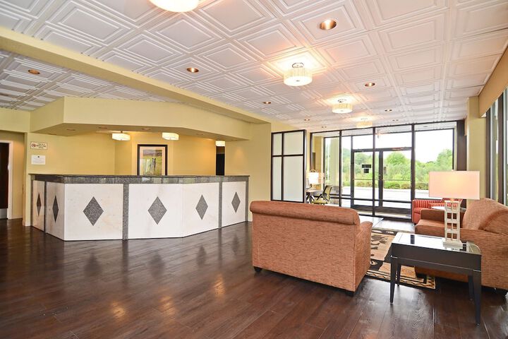 Best Western Cades Cove Inn