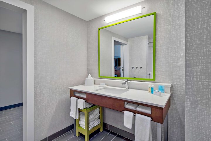 Room 20 of 39