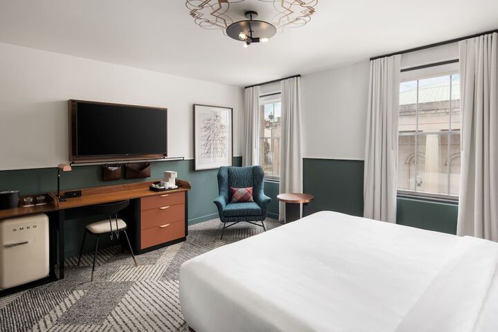 Hotel Forty Five Macon, a Tribute Portfolio Hotel