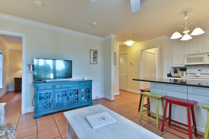 Tortuga Inn Beach Resort