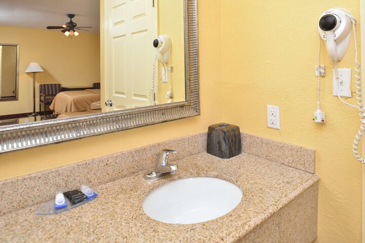 Americas Best Value Inn Winnsboro LA