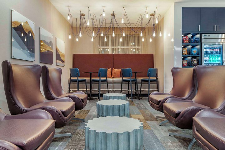 Hotel Interior 19 of 60