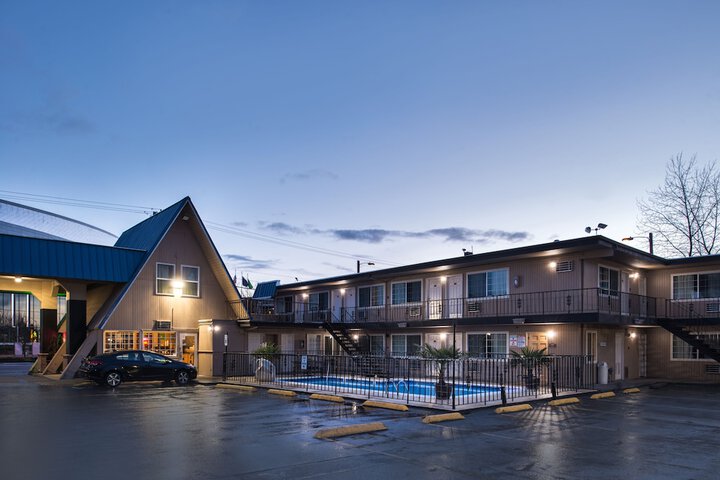 Hotel 5 of 49