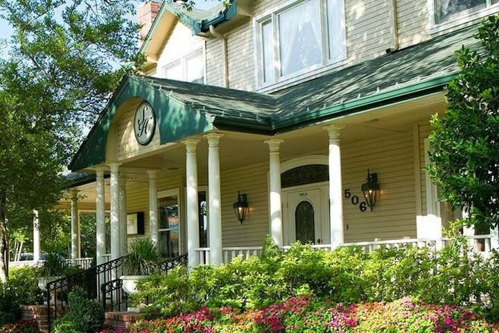 The Sanford House Inn & Spa