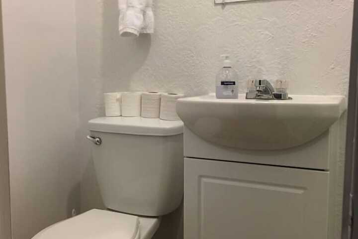Room 18 of 25