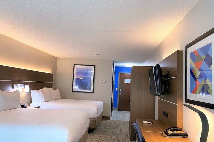Holiday Inn Express & Suites Somerset Central by IHG