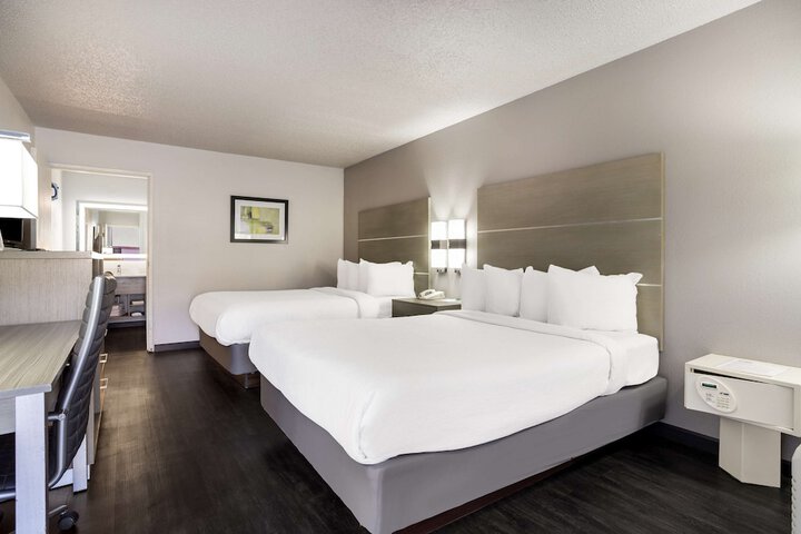SureStay Hotel by Best Western Grants