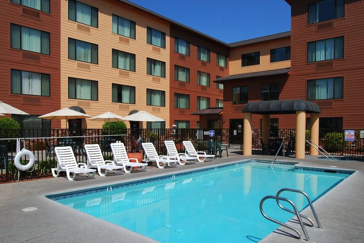 Pool 3 of 37