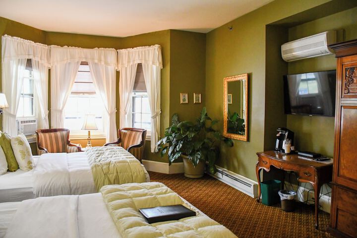 Room 40 of 56