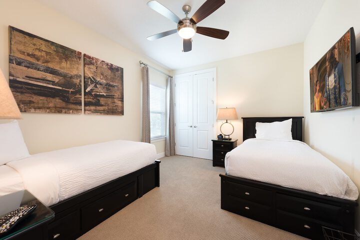 Room 435 of 705