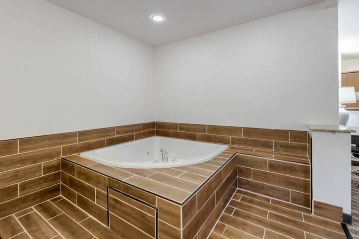 Quality Inn & Suites South Fork - Wolf Creek