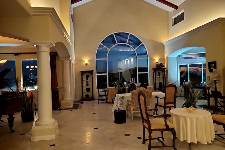 Hotel Interior 11 of 65