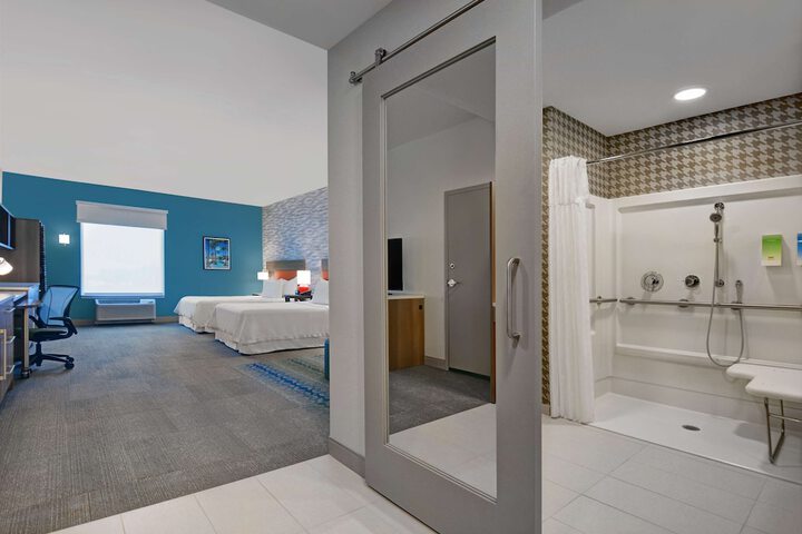 Room 33 of 45