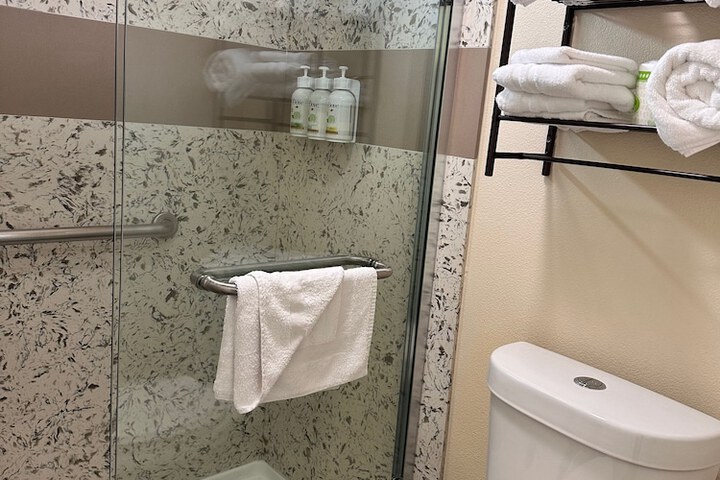 Room 7 of 29