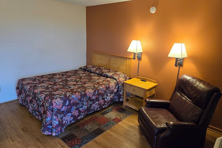Travelers Lodge Motel Marshall