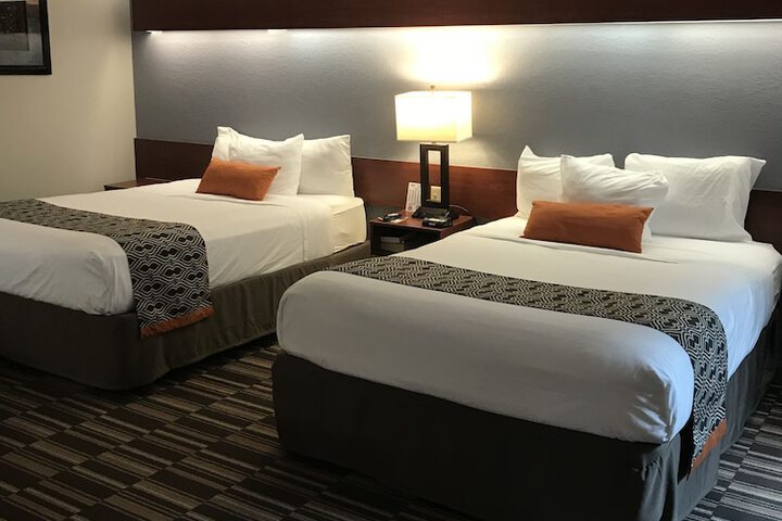 Microtel Inn & Suites by Wyndham Urbandale / Des Moines
