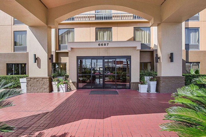 Comfort Inn & Suites Southwest Fwy at Westpark