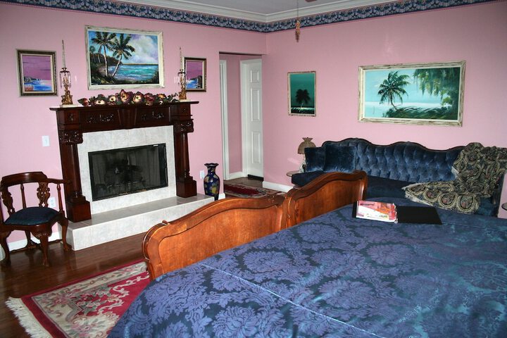 Heron Cay Lakeview Bed & Breakfast Inn