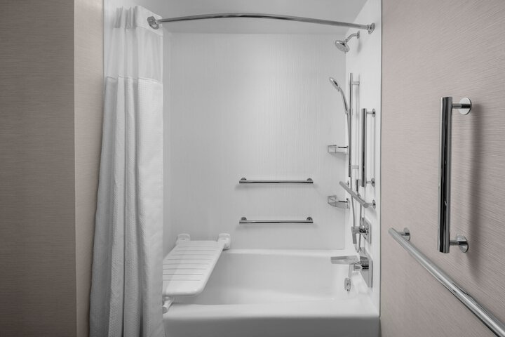 Room 20 of 42