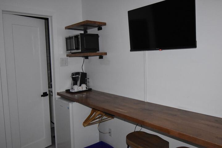 Room 18 of 33