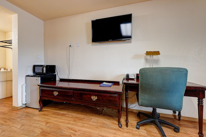 Room 61 of 75
