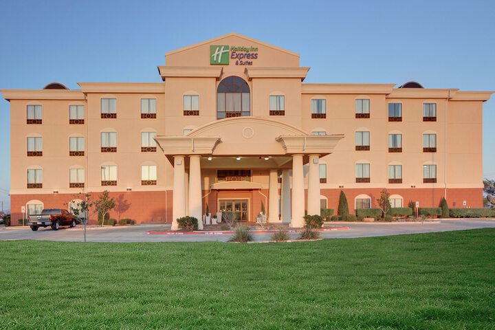 Holiday Inn Express & Suites Altus by IHG