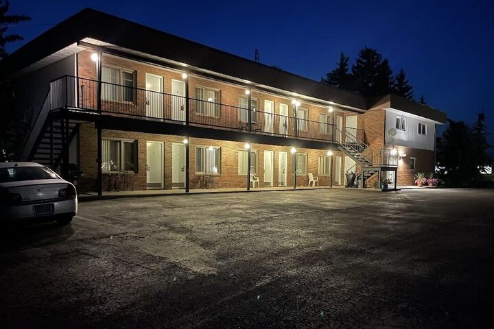 Rest Easy Motel