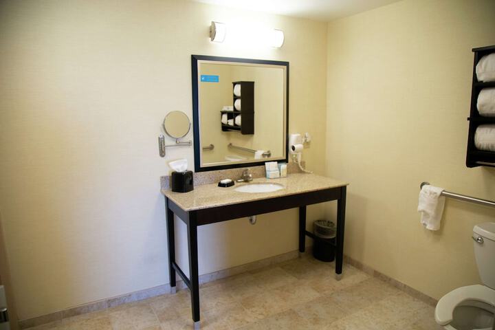 Room 62 of 89
