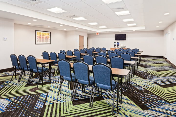 Holiday Inn Express & Suites Niceville - Eglin Area by IHG